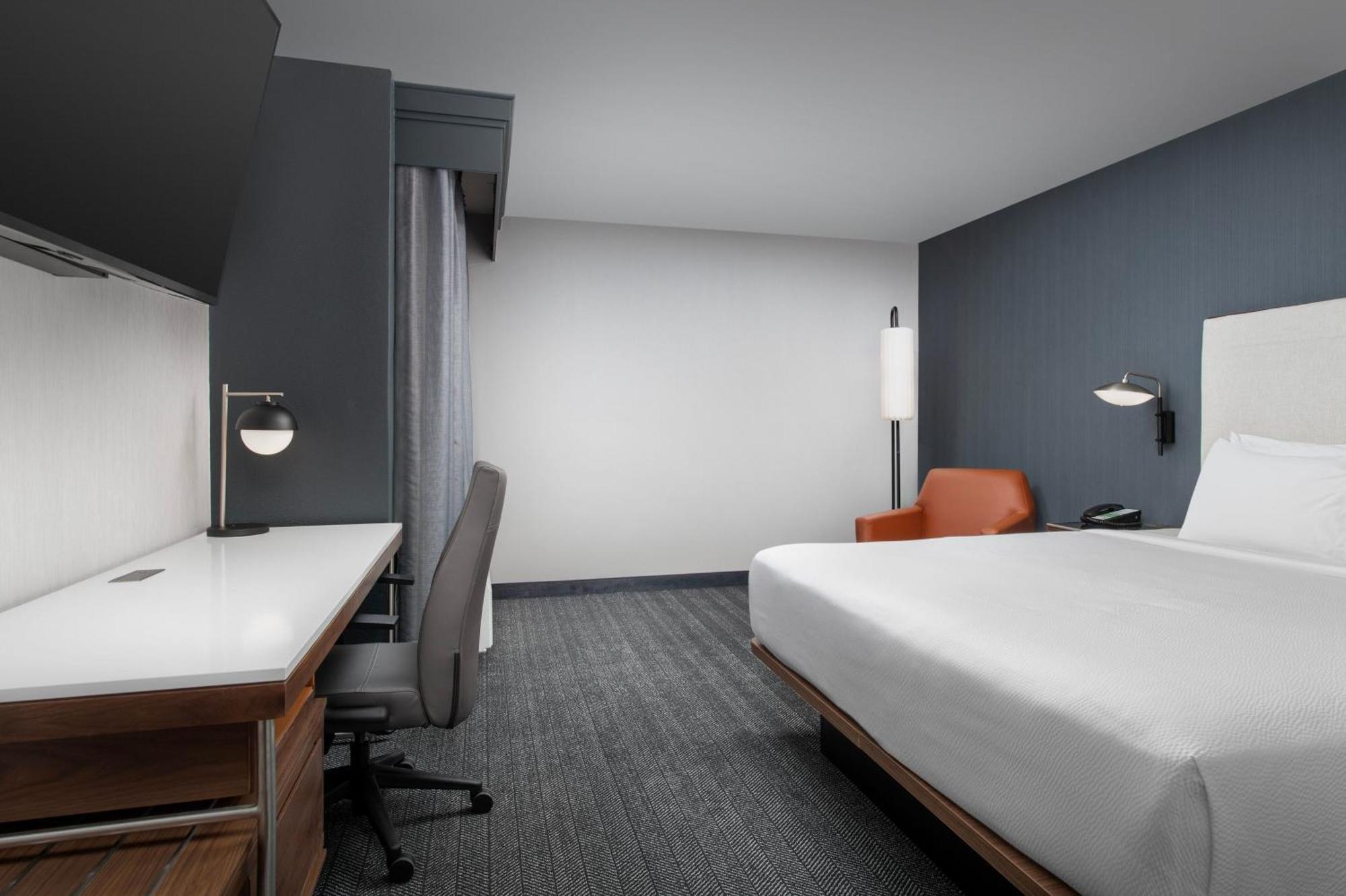 Hotel Courtyard By Marriott San Diego 3*